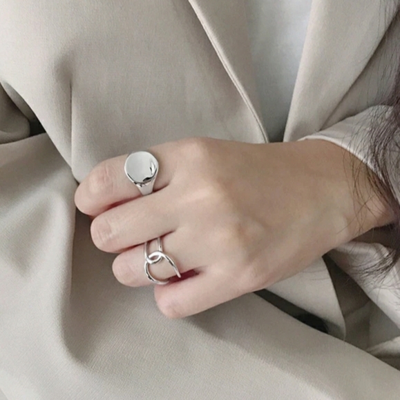 NEW SILVER / GOLD PLATED SIGNET ADJUSTABLE RING - Picture 4 of 6